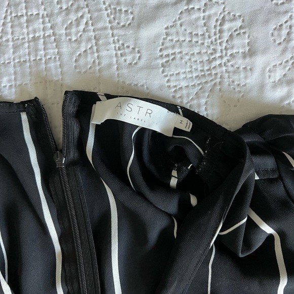 ASTR romper - Picture 2 of 3